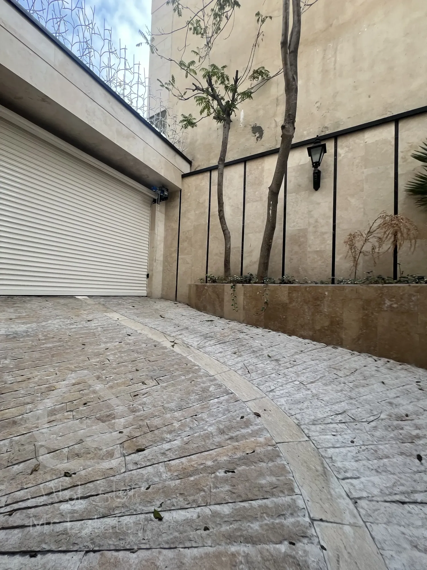 فروش یکجا اپارتمان مسکونی در سئول