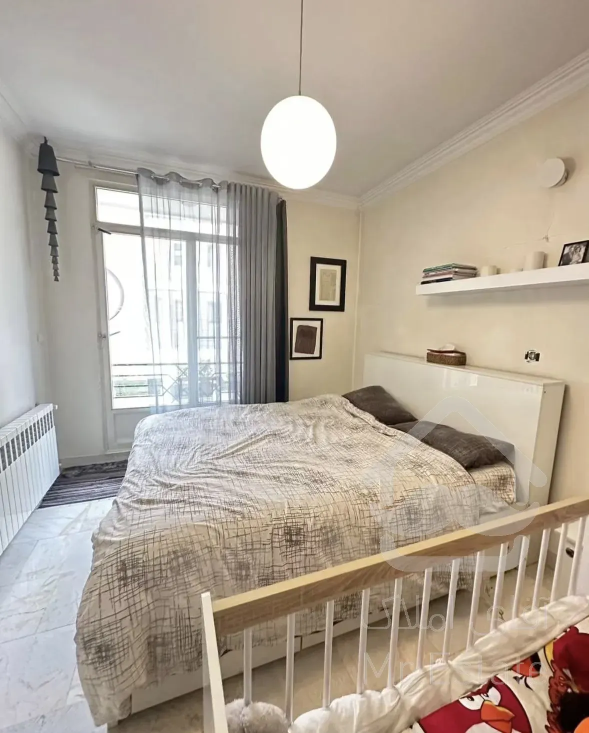 فروش اپارتمان ۹۸ متری ۲ خوابه سالن پرده خور در جنت آباد شمالی