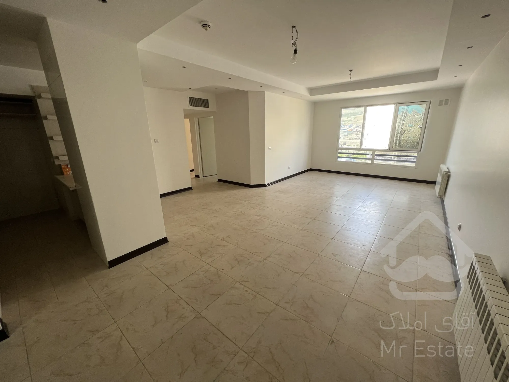 ۱۱۲ متر /۳ خواب / دریاچه چیتگر