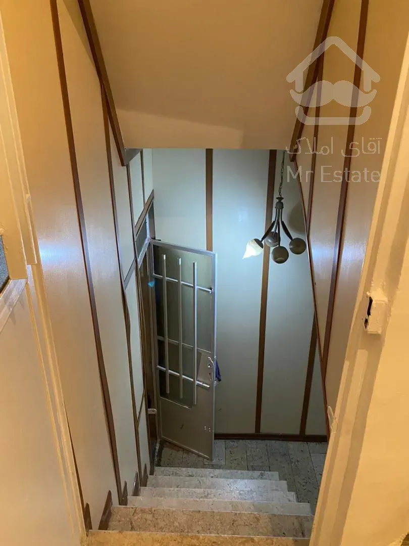 خانه دربست با موقعیت اداری