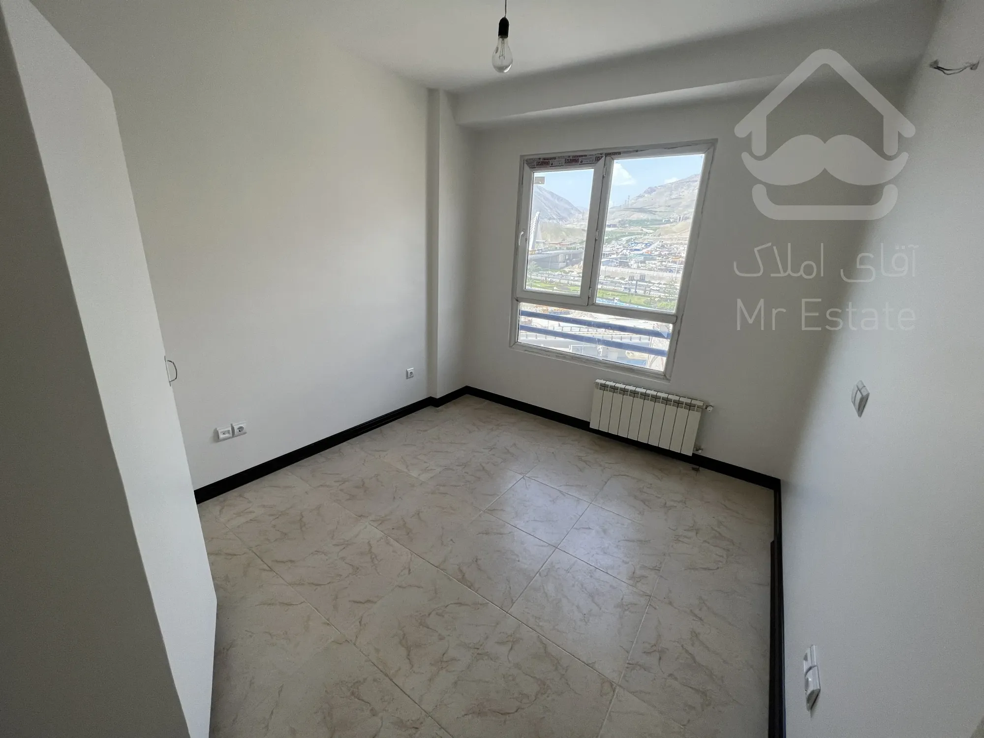 ۱۱۲ متر /۳ خواب / دریاچه چیتگر