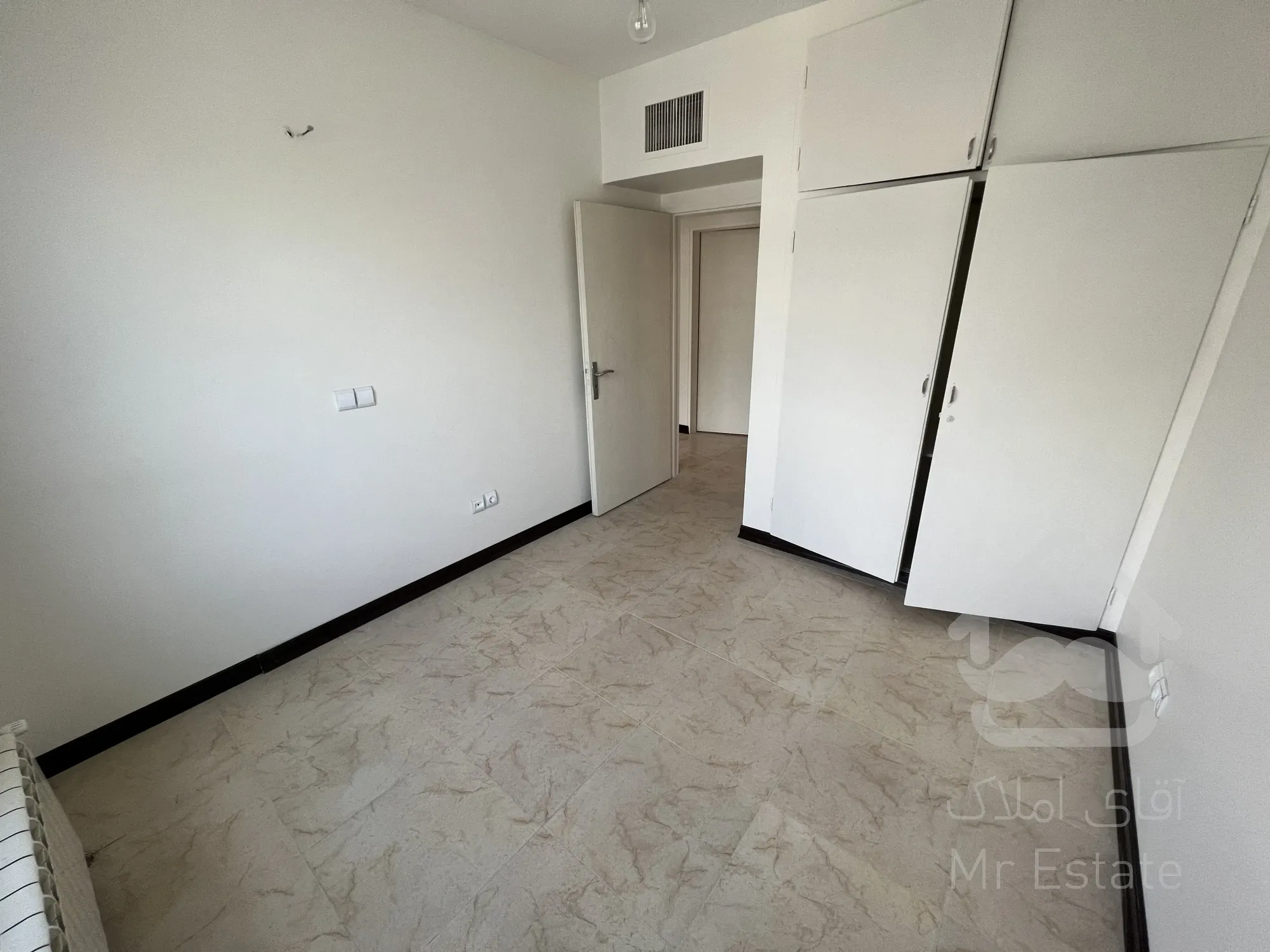 ۱۱۲ متر /۳ خواب / دریاچه چیتگر