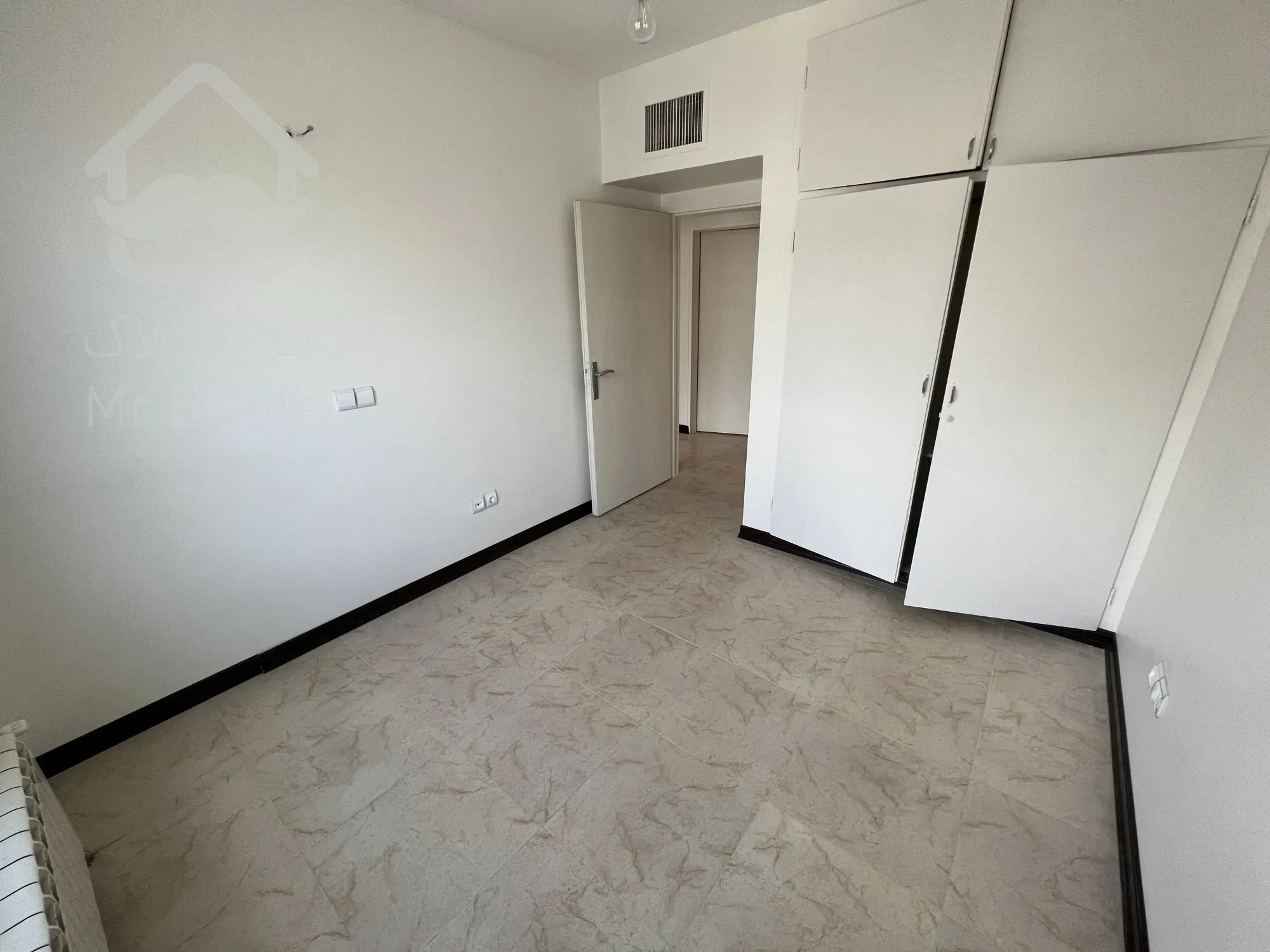 ۱۱۵ متر ۳ خواب دریاچه چیتگر