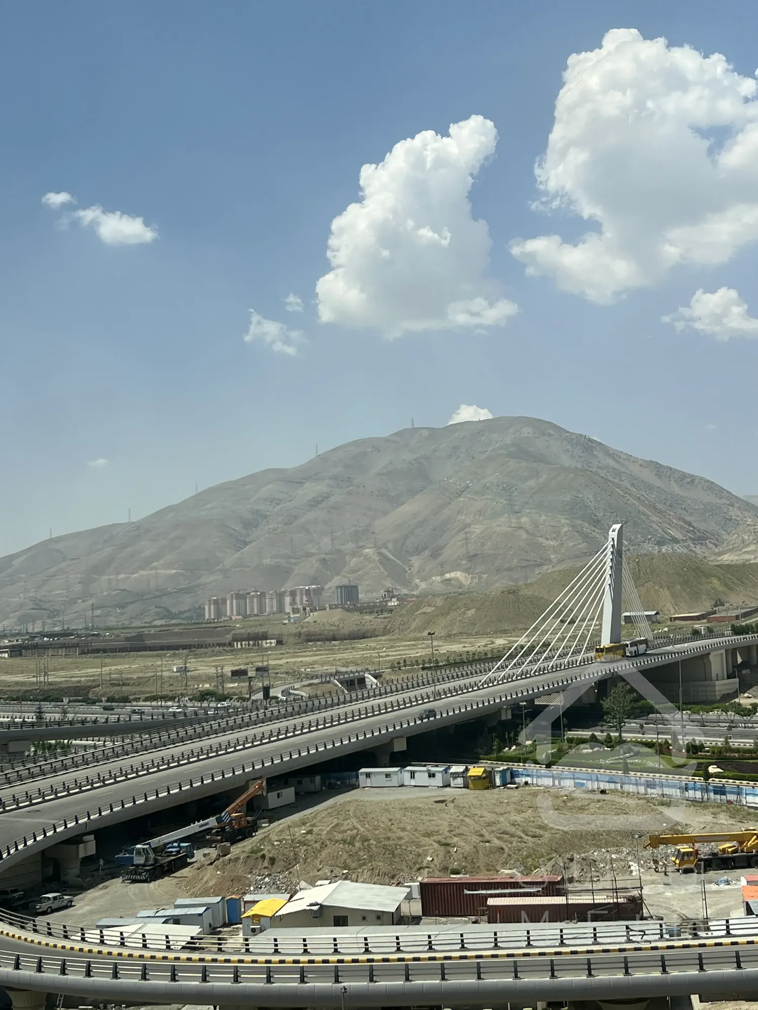 ۱۱۲ متر /۳ خواب / دریاچه چیتگر