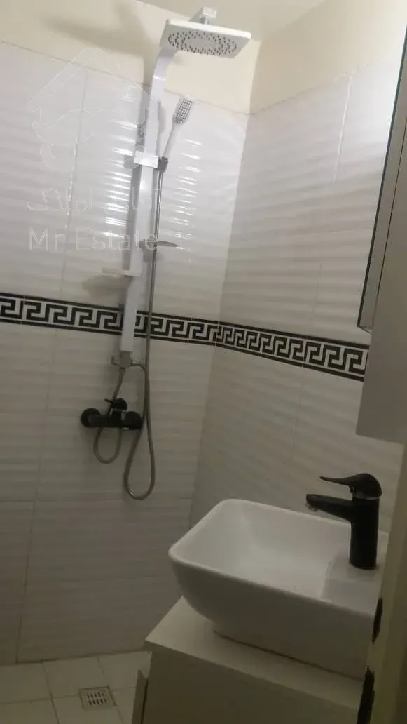 ۲۷۳ متر برج نیاوران/ مناسب سرمایه گذاری و سکوتت/ زیر قیمت منطقه