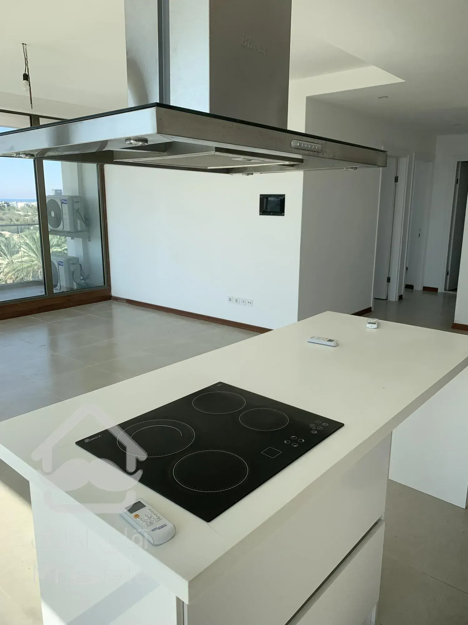 فروش چهارخواب دیددریا برج روما ساحل مرجان