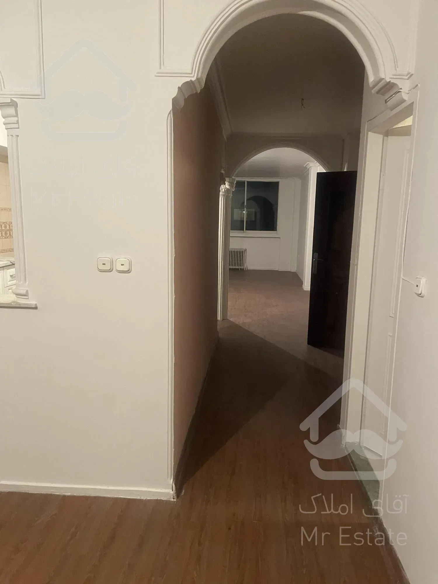 شهرک غرب ۱۳۰ متر۲ خواب زیرقیمت منطقه