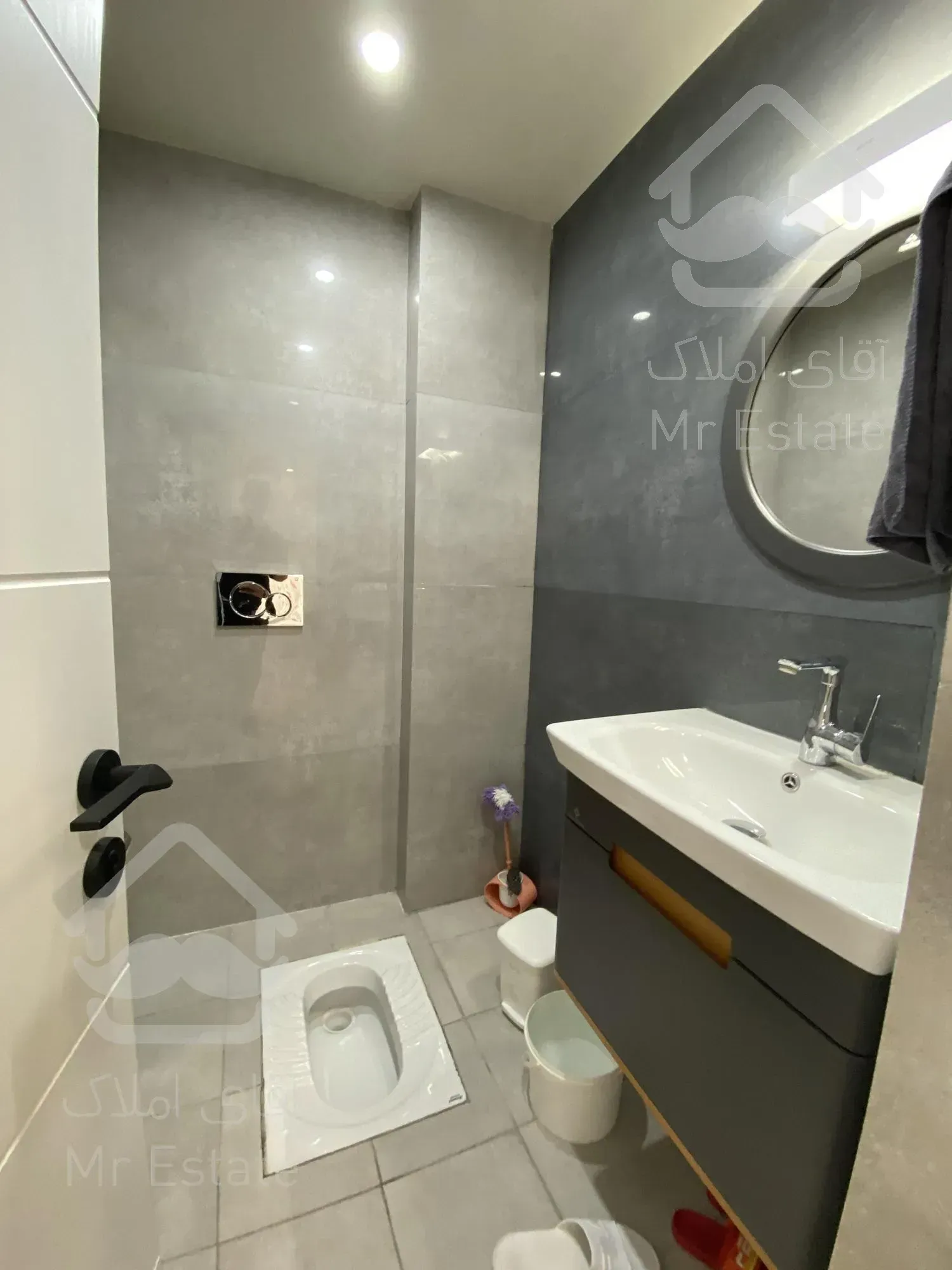 ۱۰۰متر نوساز در ظفر