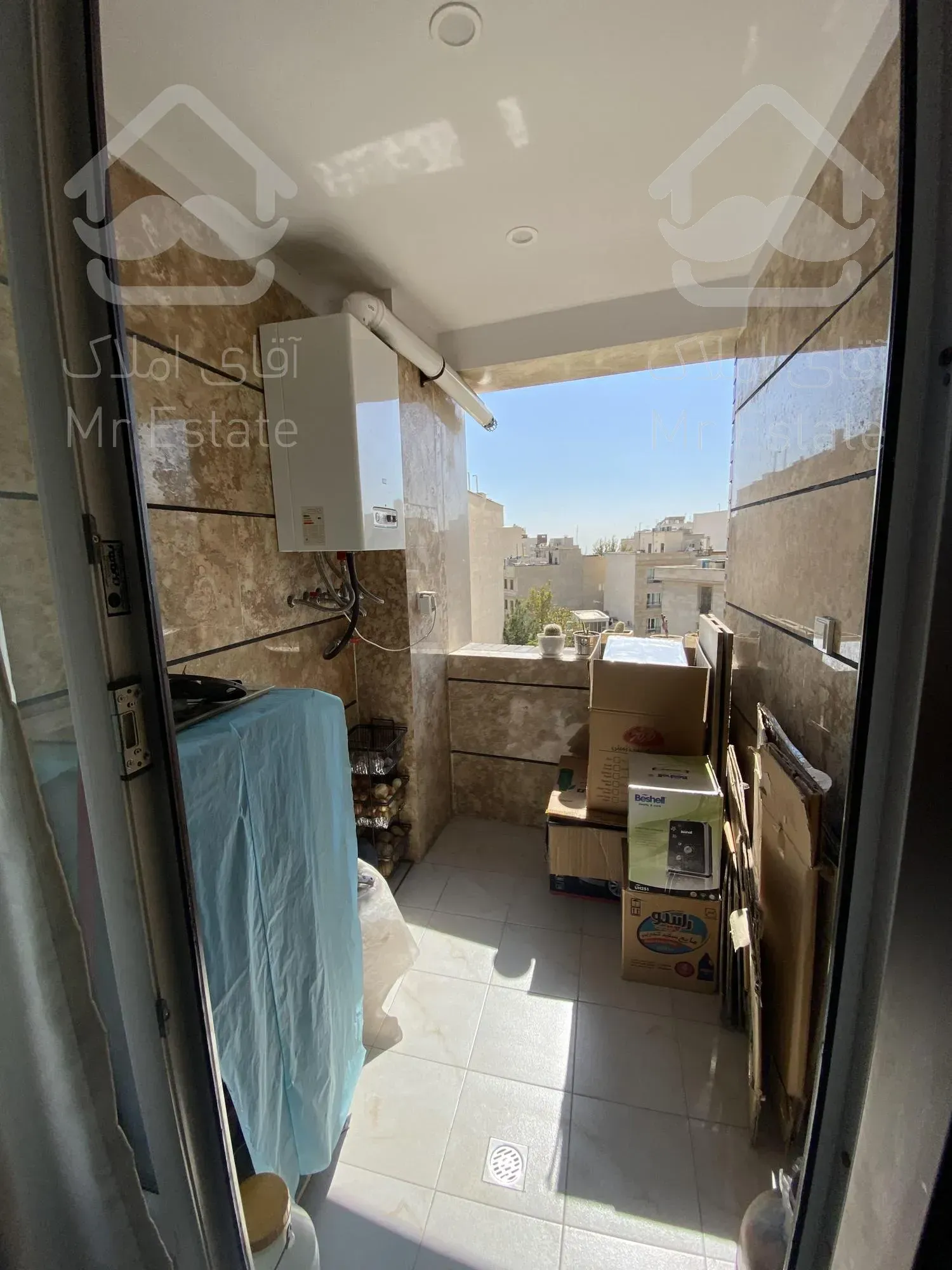 ۱۰۰متر نوساز در ظفر