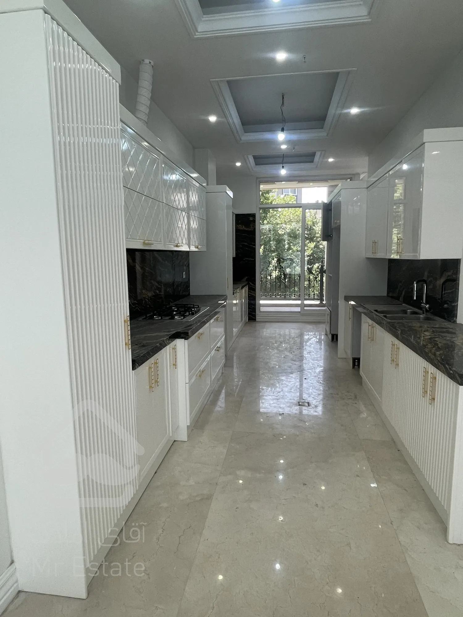 155 متر پاسداران بوستان