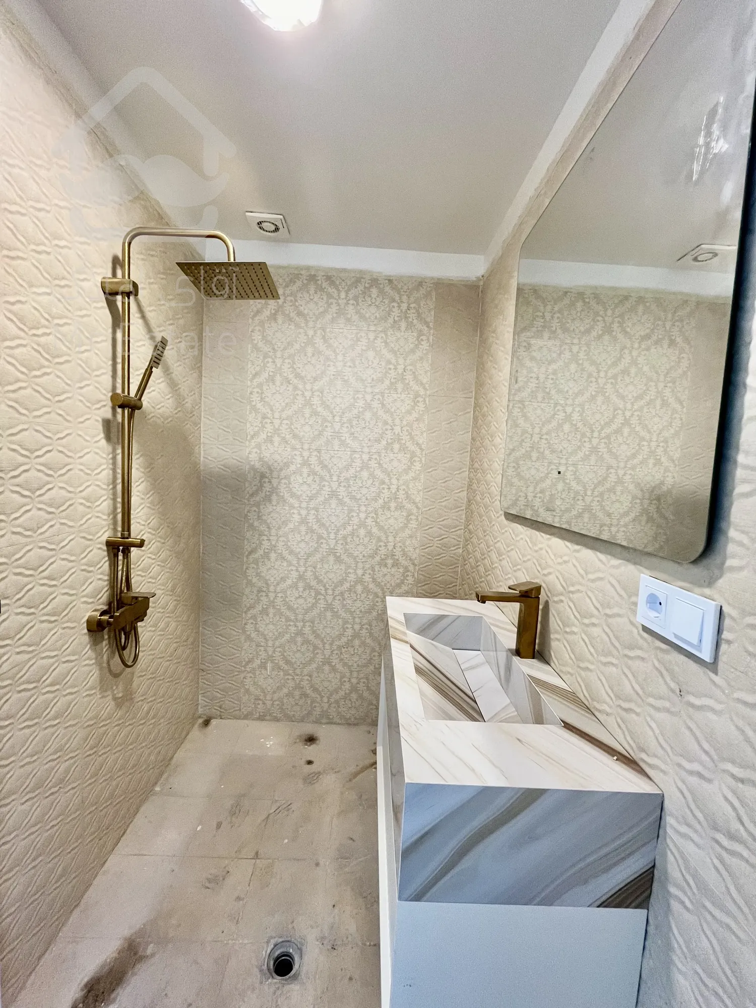 ۲۷۵ متر نیاوران فول مشاعات