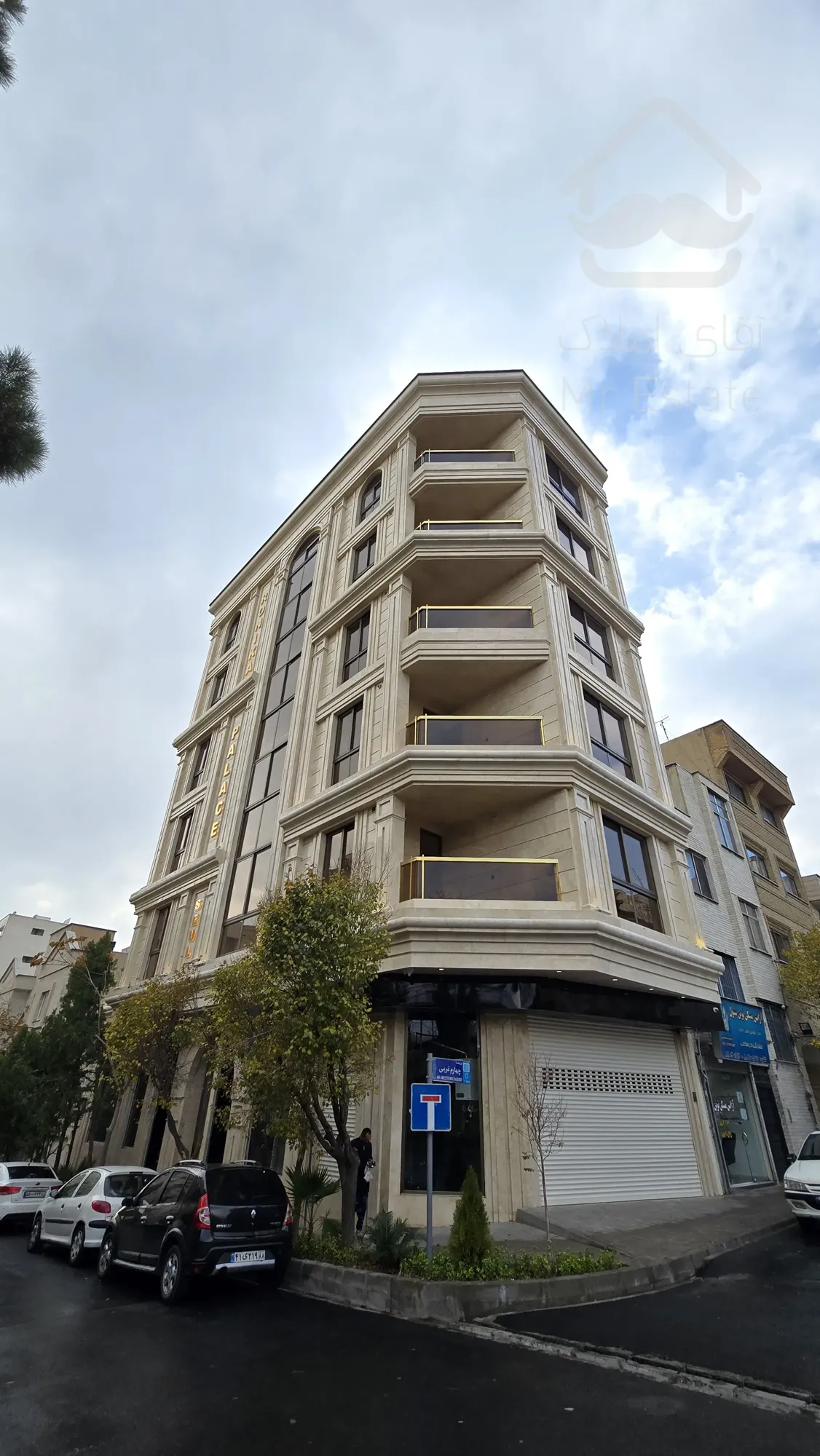 فروش یکجا ۵ واحد مسکونی و ۲ باب مغازه در سئول