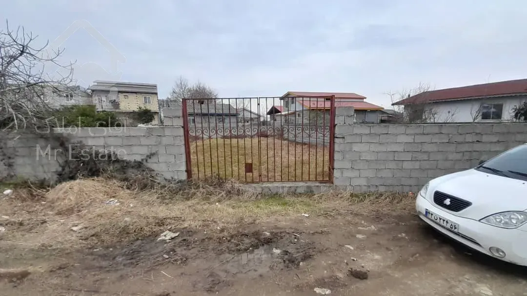 زمین ۳۷۰ متری