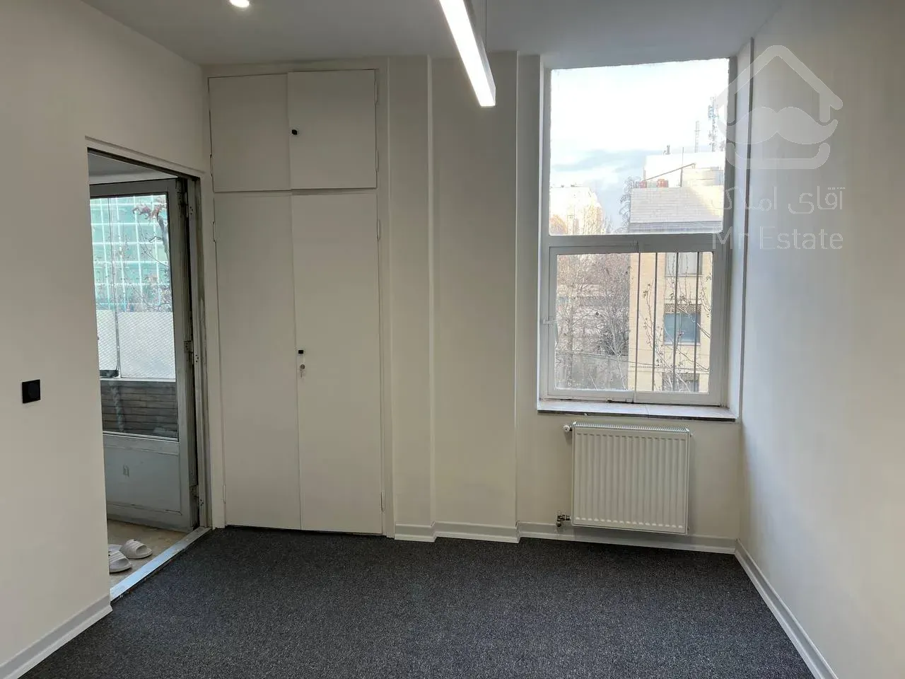 اپارتمان 112 متری موقعیت  اداری بر. ولیعصر فول بازسازی