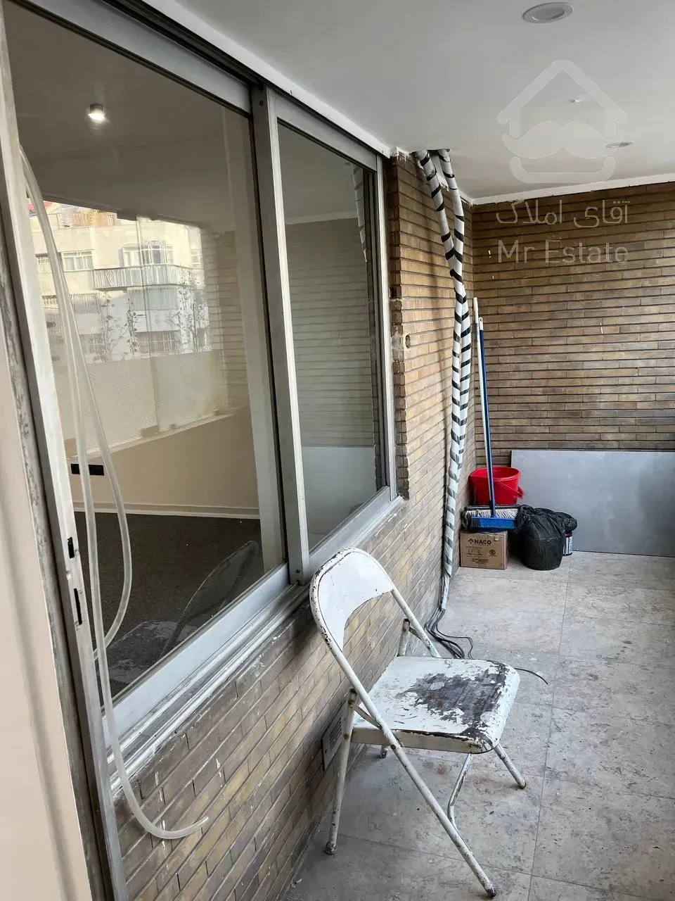 اپارتمان 112 متری موقعیت  اداری بر. ولیعصر فول بازسازی