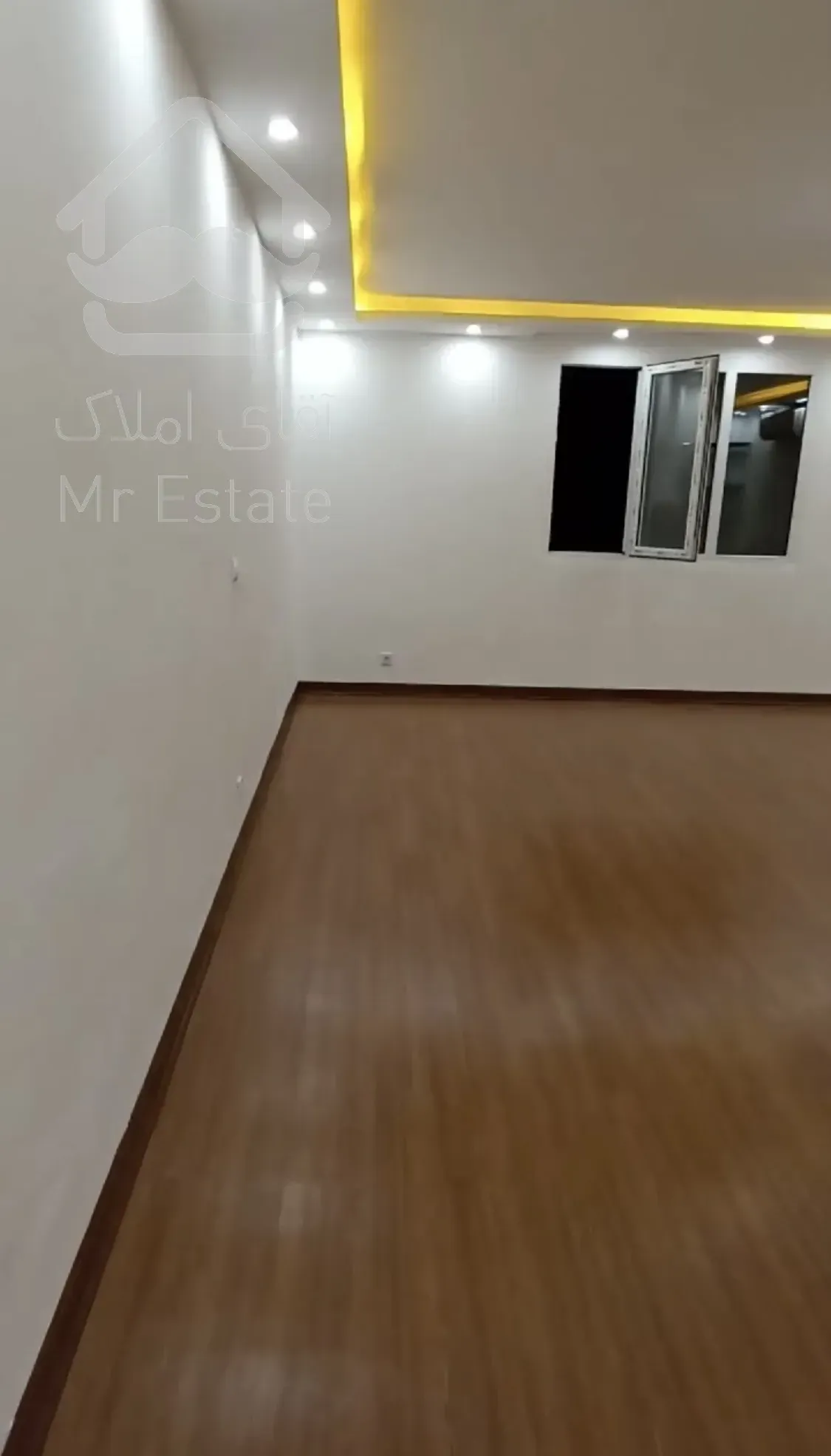 فروش صدف طبری دوخواب ۸۶متری روبنما فول نوسازی شده