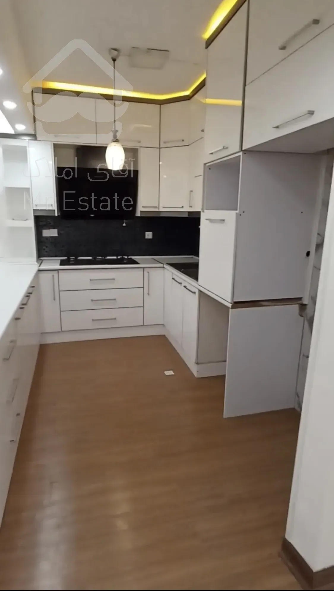 فروش صدف طبری دوخواب ۸۶متری روبنما فول نوسازی شده