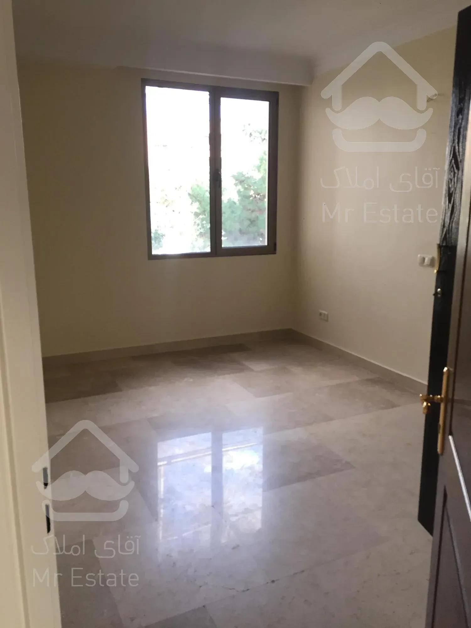 194 متر در تاپ لوکیشن دروس