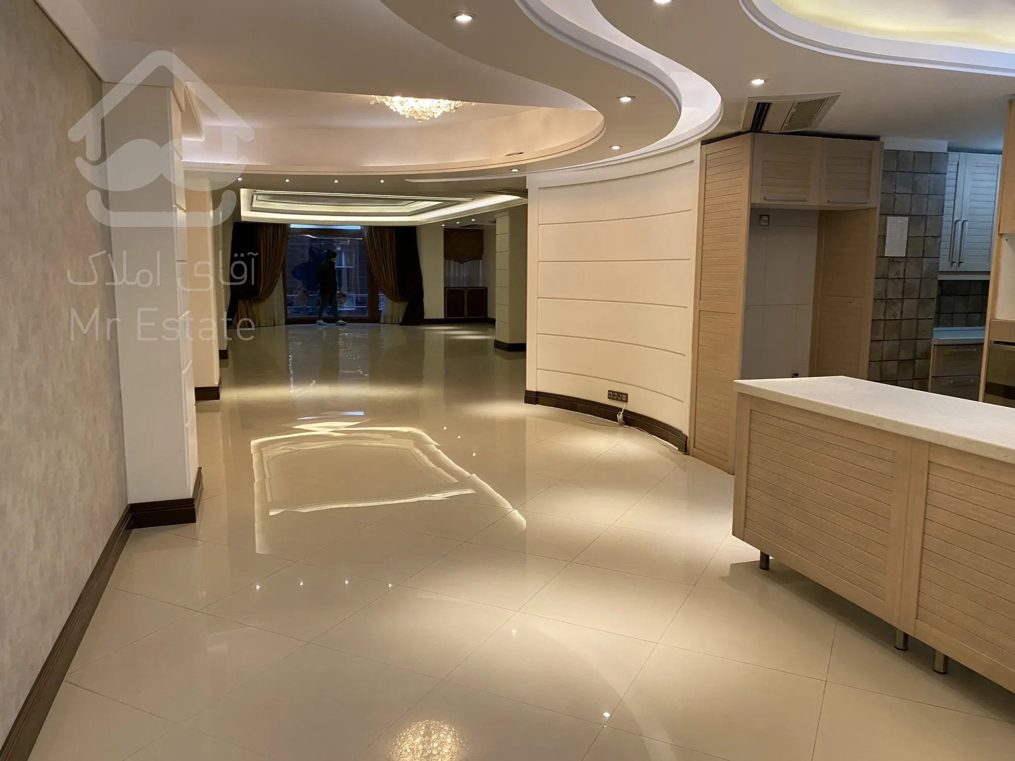 نیاوران آپارتمان لوکس 3خوابه