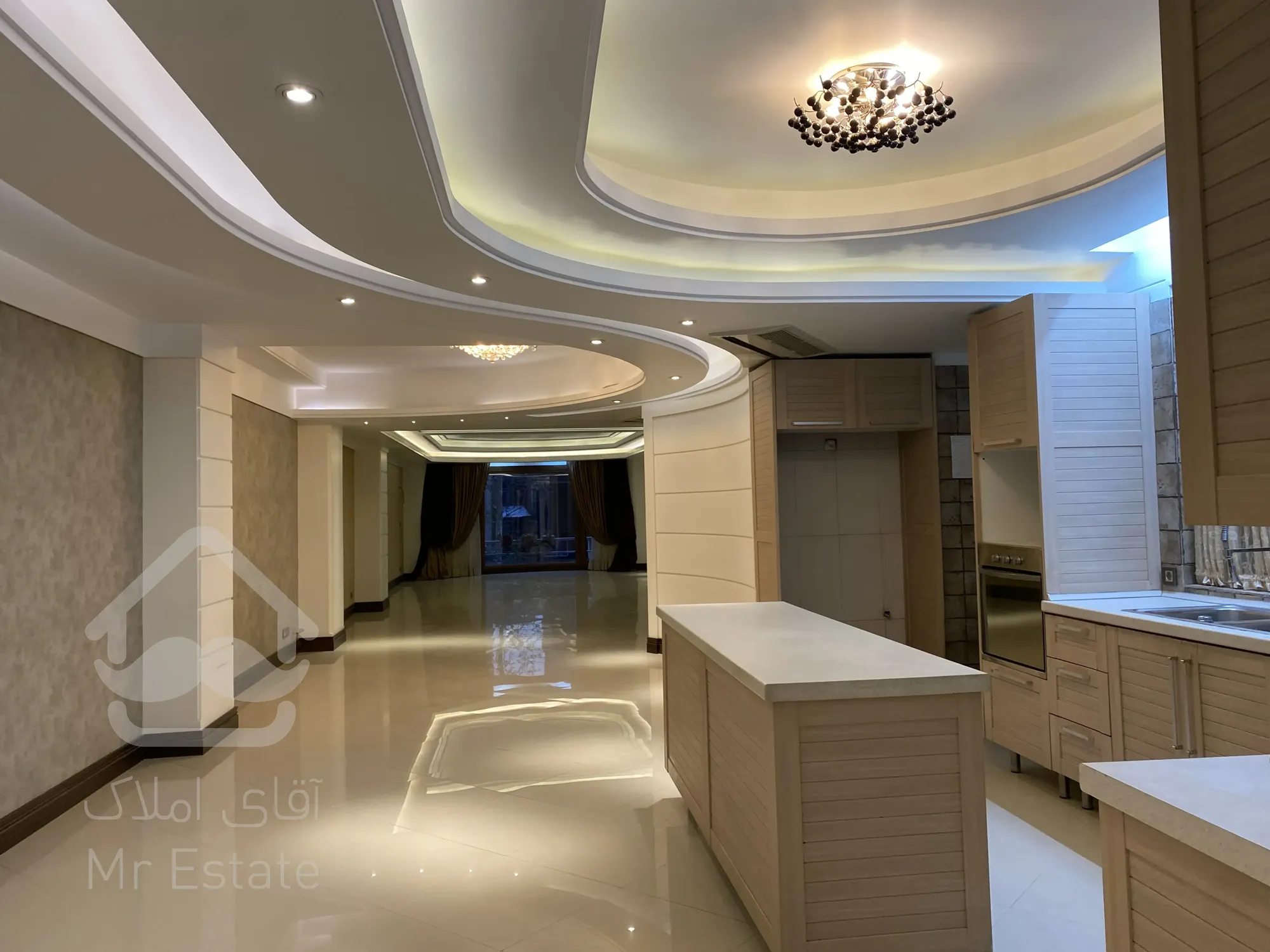 نیاوران آپارتمان لوکس 3خوابه