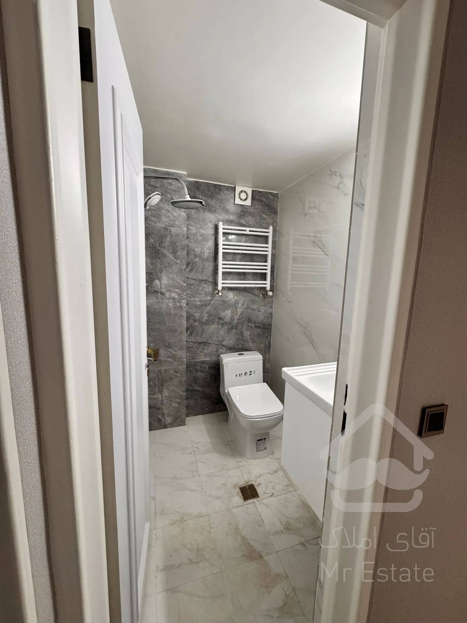 ۱۲۰متر ۳ خواب اباذر