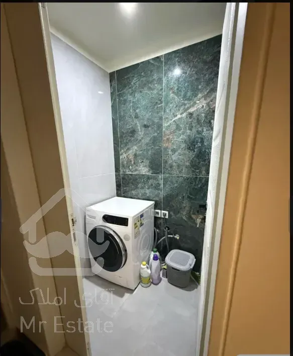 رهن ويلايي ٢٠٠متر٣خوابه شهرك غرب ايران زمين