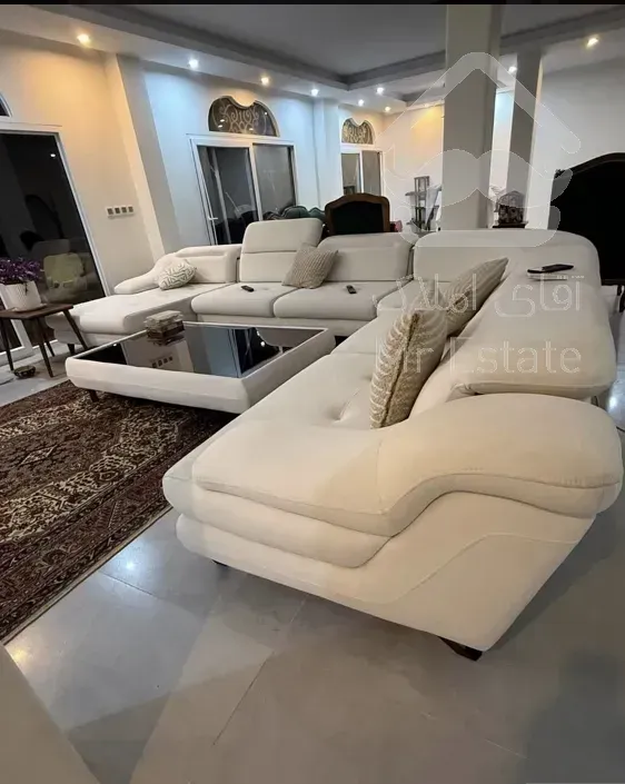 رهن ويلايي ٢٠٠متر٣خوابه شهرك غرب ايران زمين