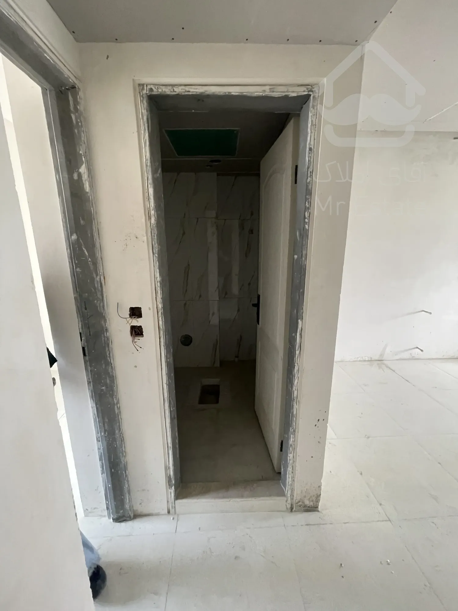 واحد ۶۵ متری نوساز در افسریه