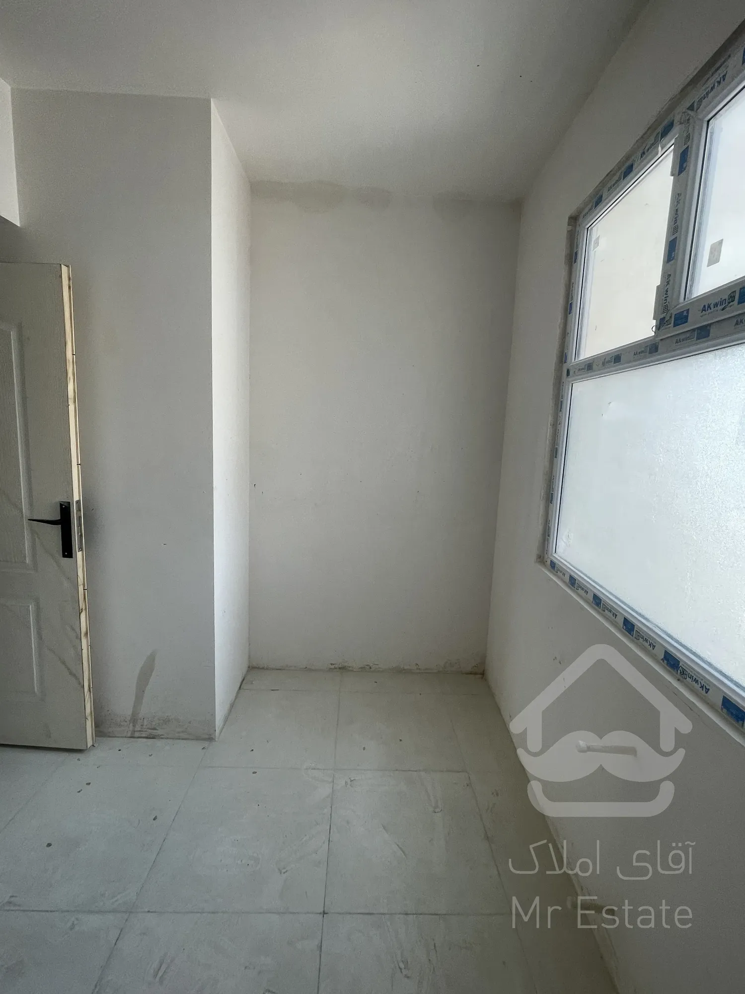 واحد ۶۵ متری نوساز در افسریه