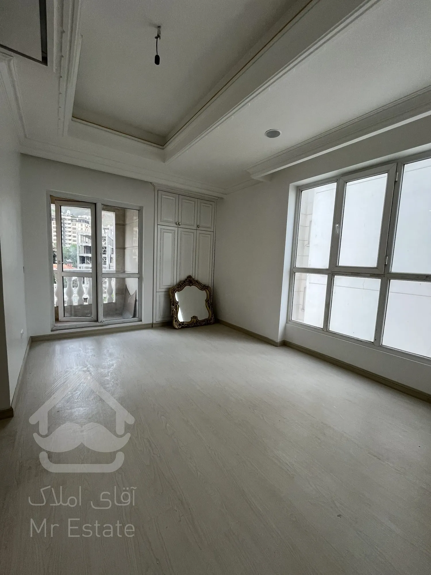 ۱۸۵ متر فول فرمانیه ویو مشجر