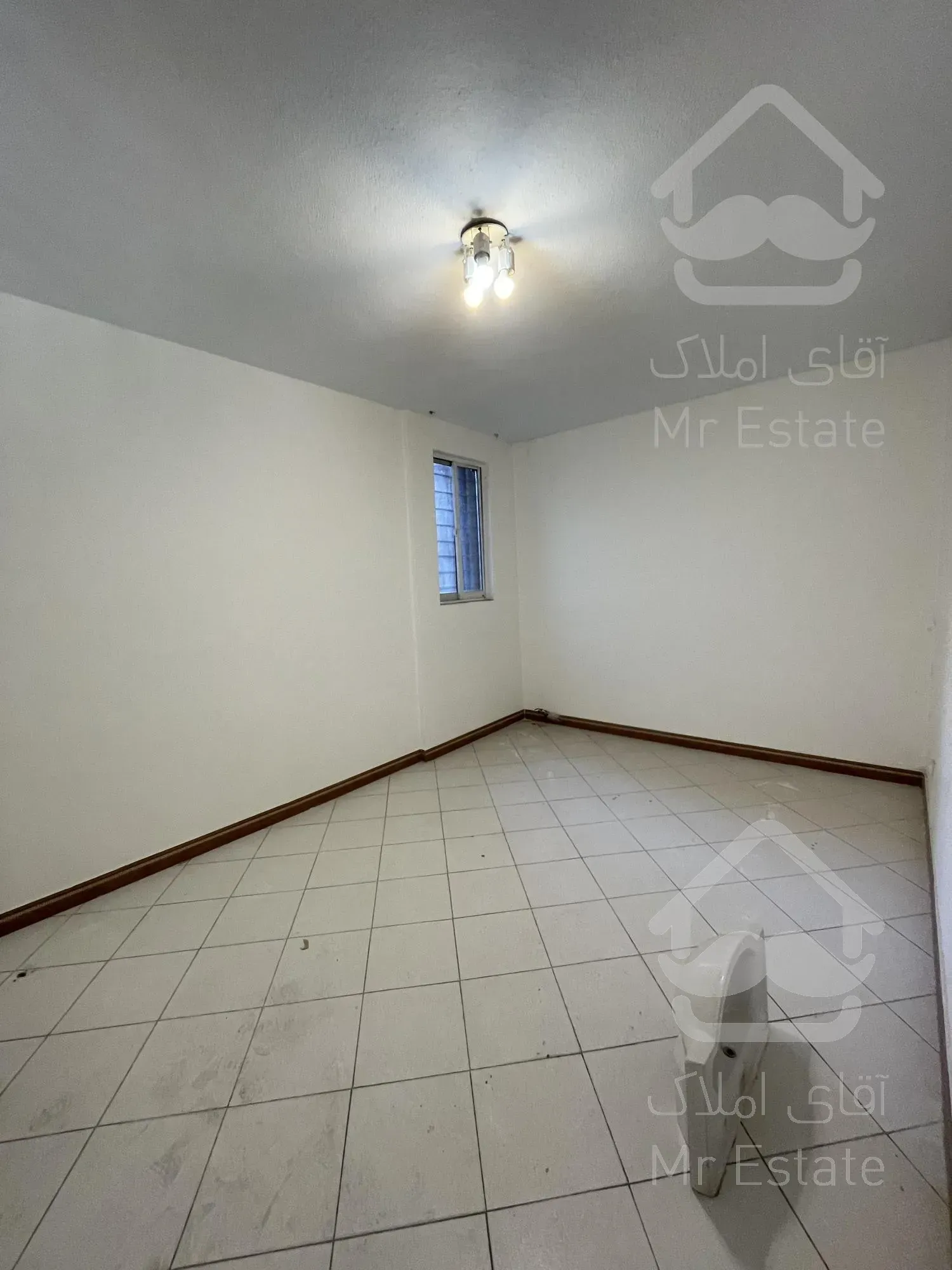 ۹۰ متر موقعیت اداری میرداماد بر اصلی