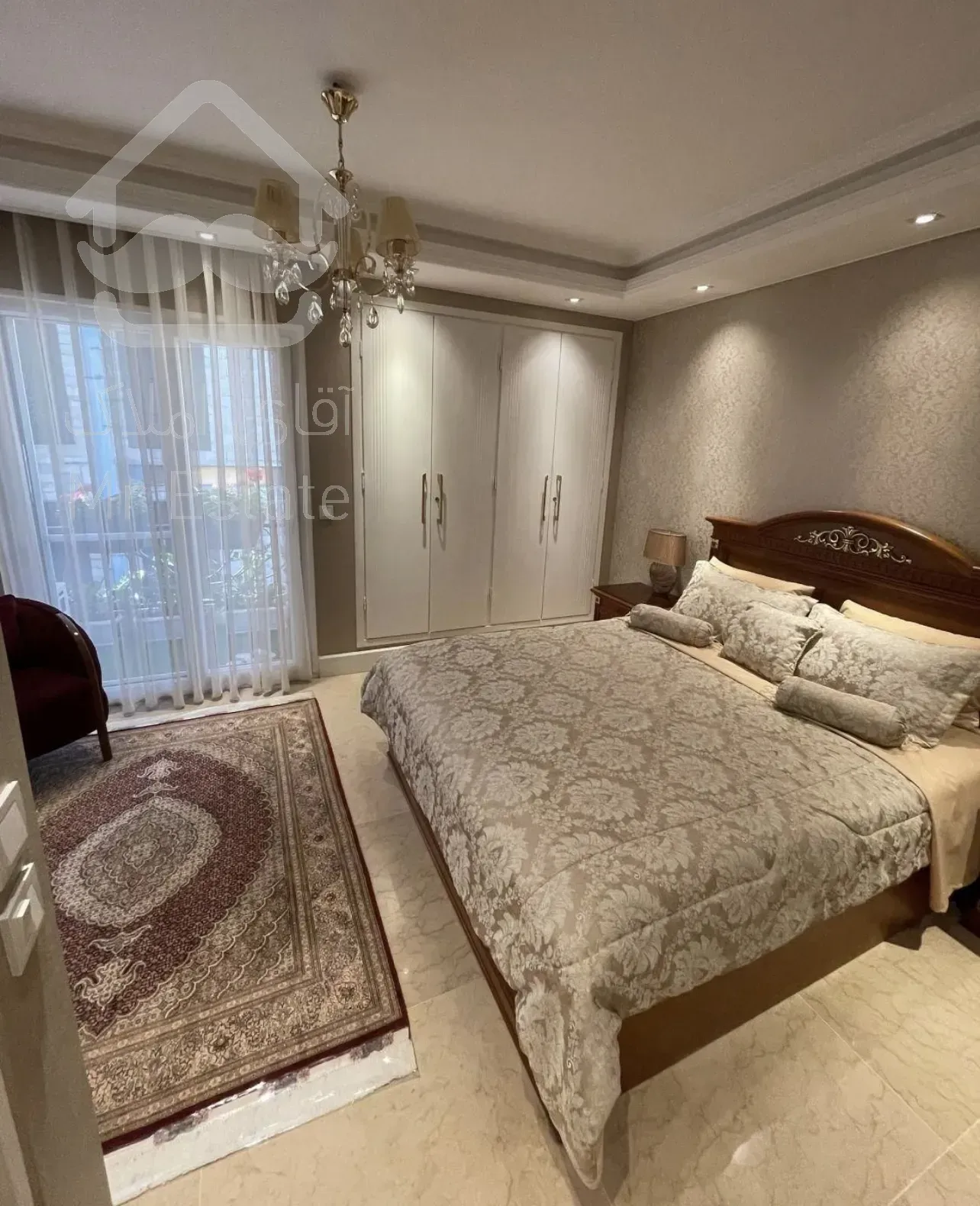 فروش آپارتمان ۸۳متر خطی رو به جنوب جنت اباد شمالی