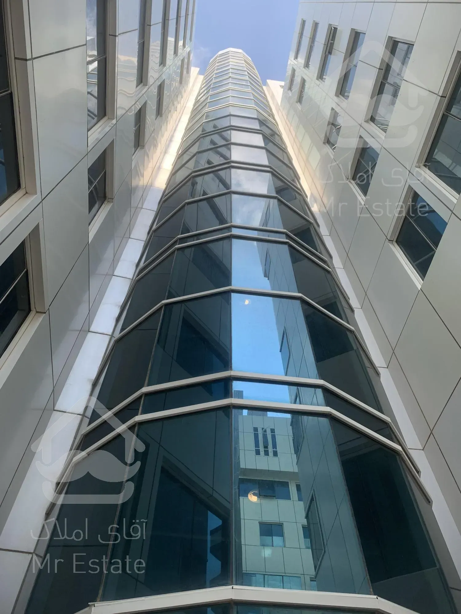 برج سارا دوخواب مستر ۱۲۵ متری