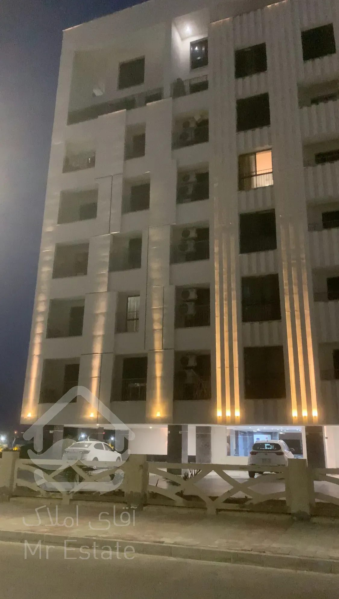 فروش مجتمع ارگ مرجان یکخواب ۸۷متری با قابلیت رهن یک میلیاردی