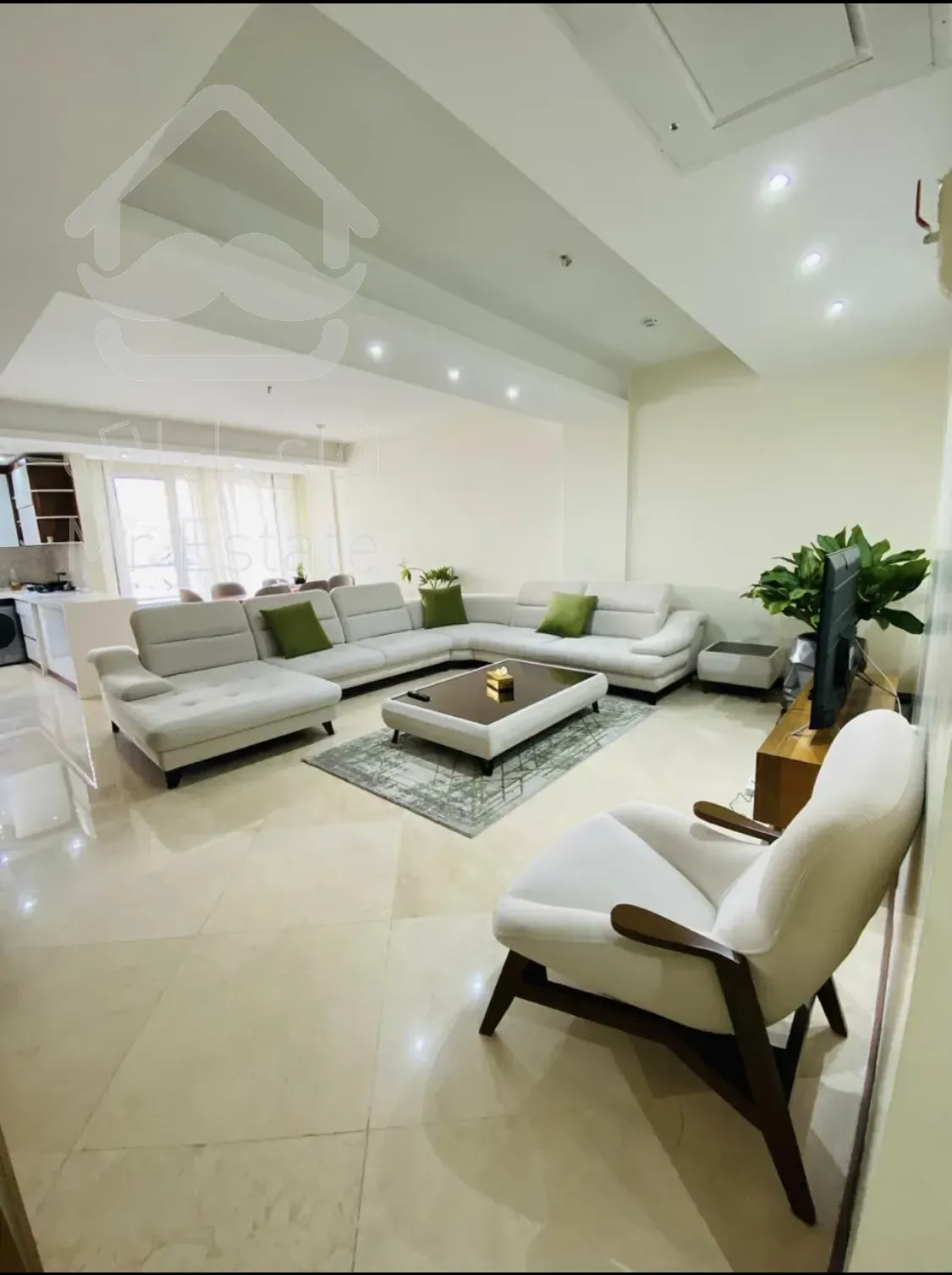 فروش آپارتمان ۸۹ متر سالن‌پرده‌خور در فردوس