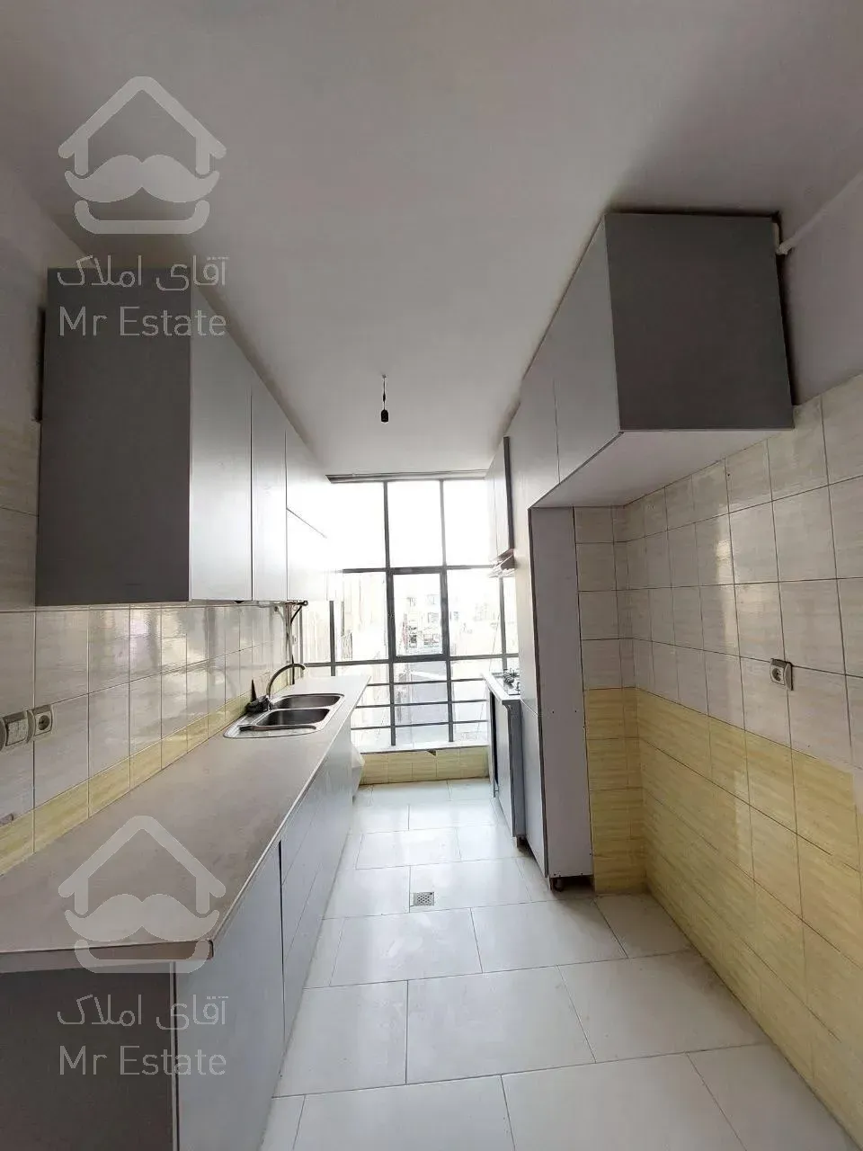 ۴۰متر/سند تکبرگ/پارکینگ سندی/سرمایه گذاری