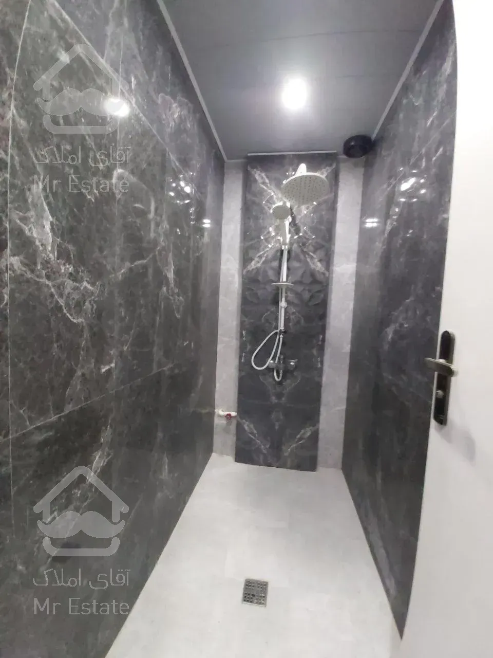 ۵۳متر/پارکینگ سندی/سند تکبرگ