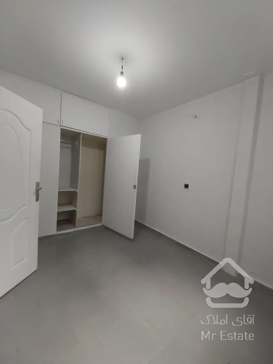 ۵۳متر/پارکینگ سندی/سند تکبرگ