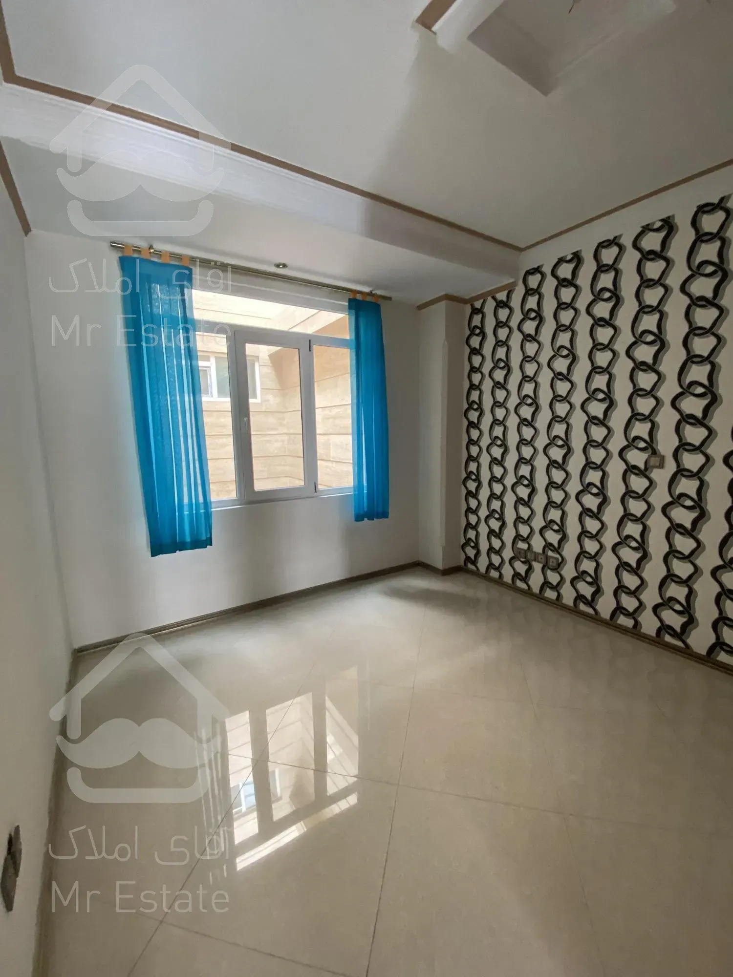 آپارتمان ۱۳۵ متری ۳خواب ۶ساله میرداماد