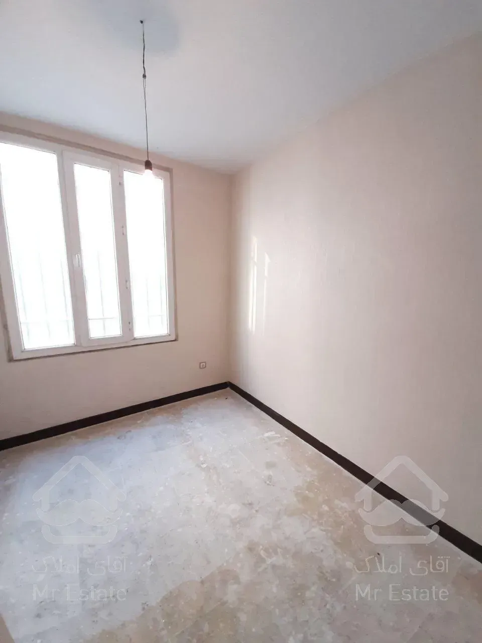 ۶۳متر/سند تکبرگ/سرمایه‌گذاری