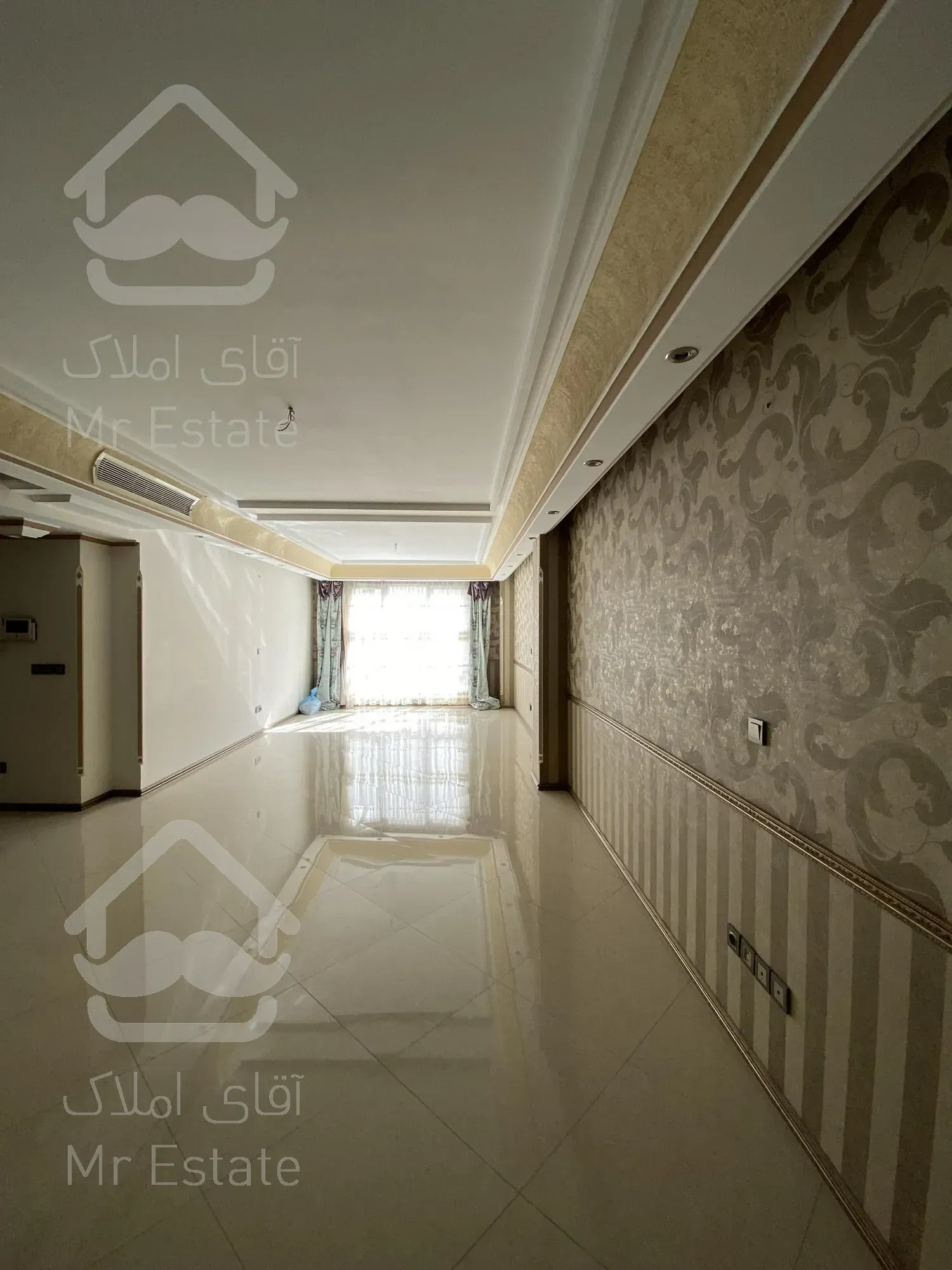 آپارتمان ۱۳۵ متری ۳خواب ۶ساله میرداماد