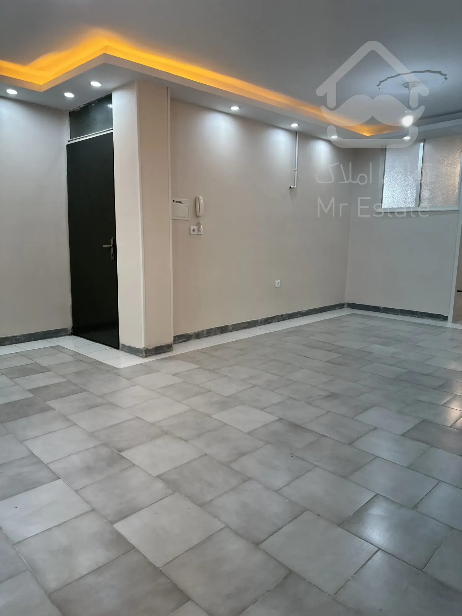 واحد ۷۵ متری بعثت و ولیعصر