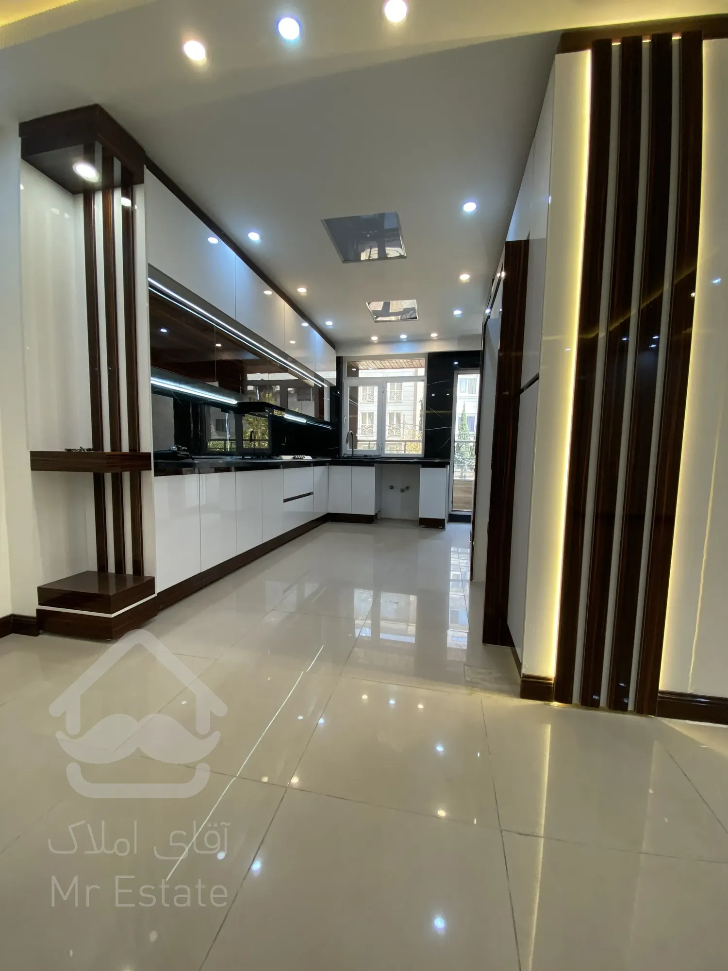 فروش ۱۲۰ متر دو خوابه خطی رو به نما بعثت