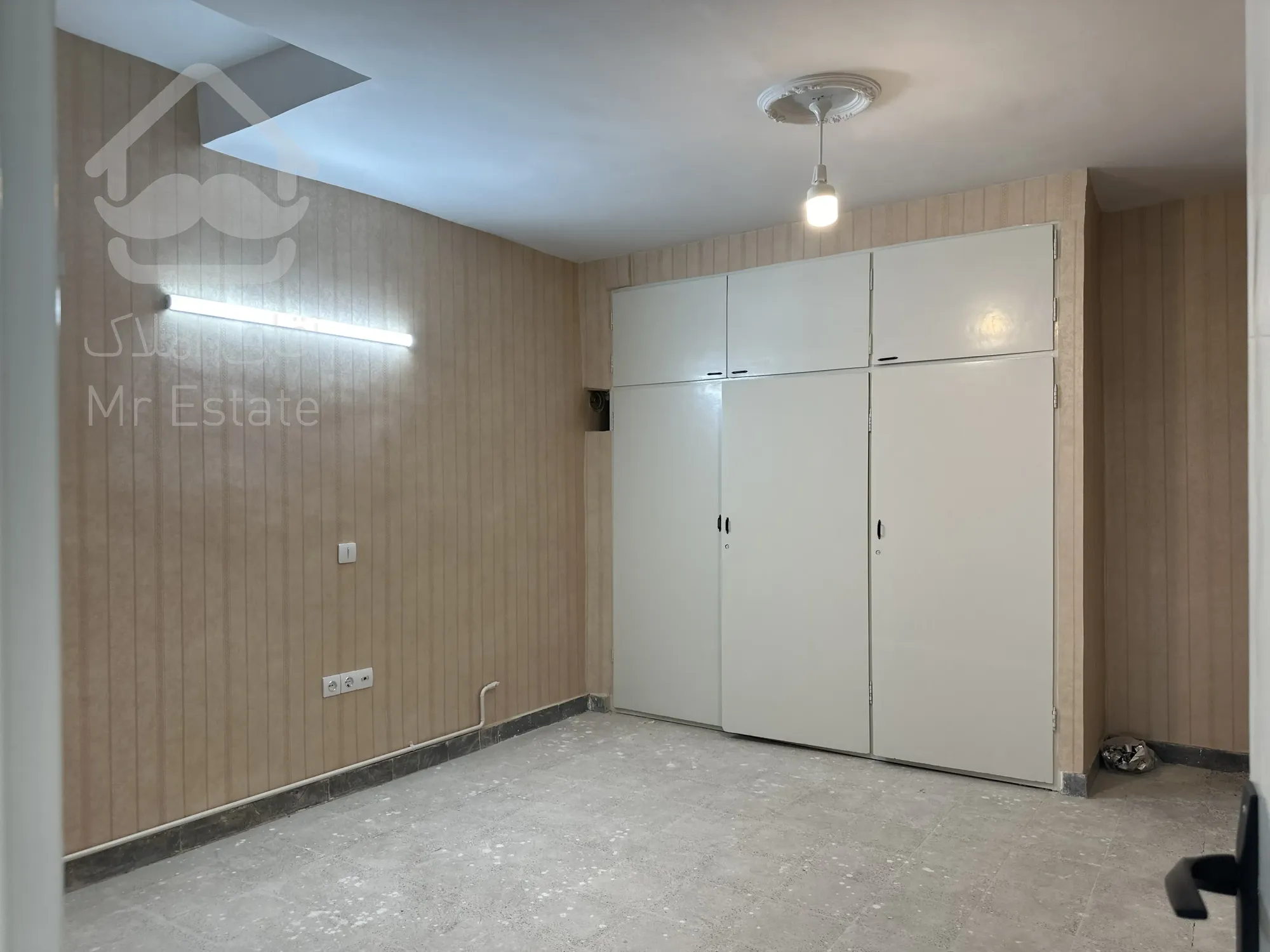 واحد ۷۵ متری بعثت و ولیعصر