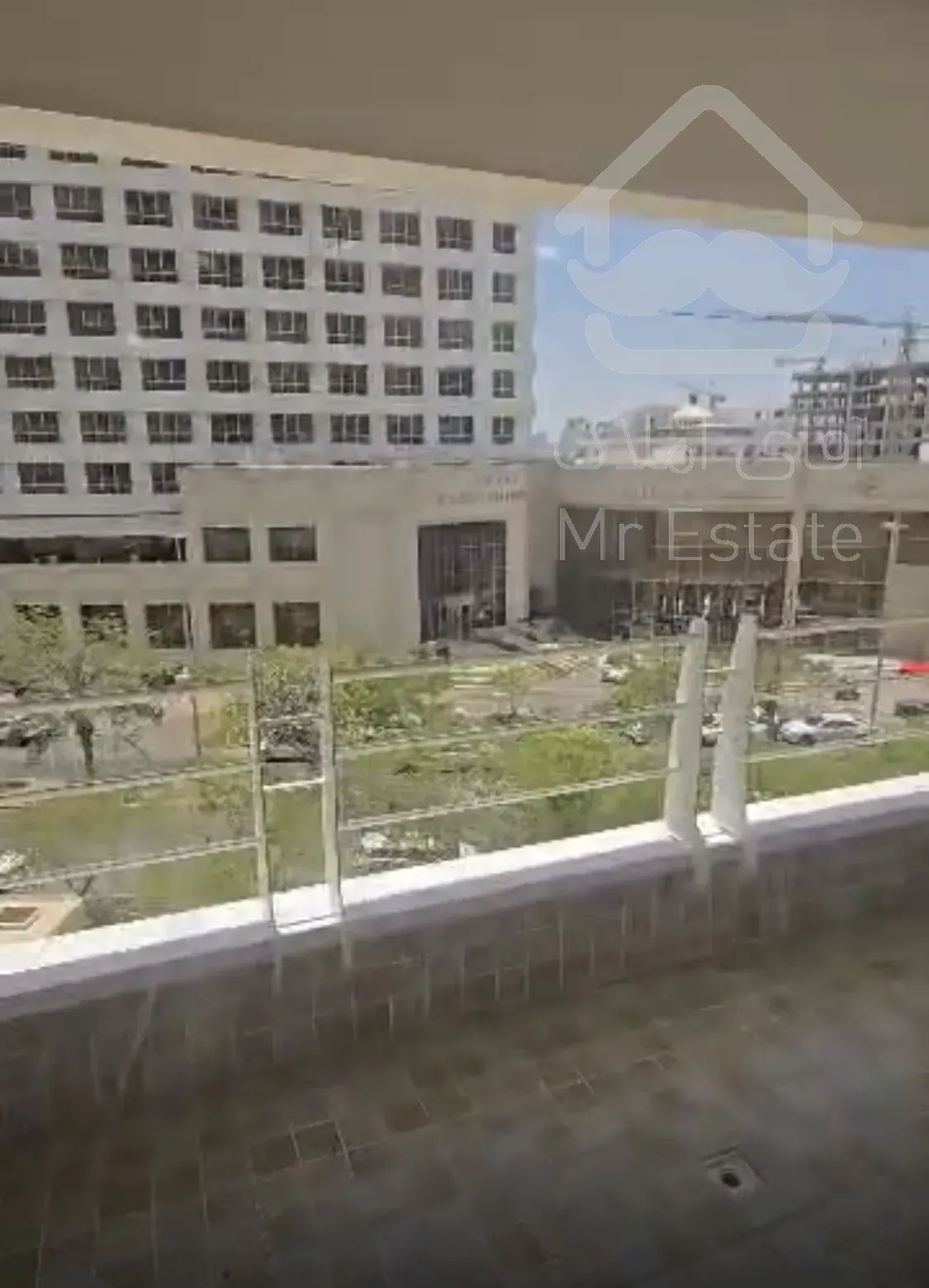 رهن واجاره برج دیپلمات یکخواب فول فرنیش باتراس قابل چیدمان