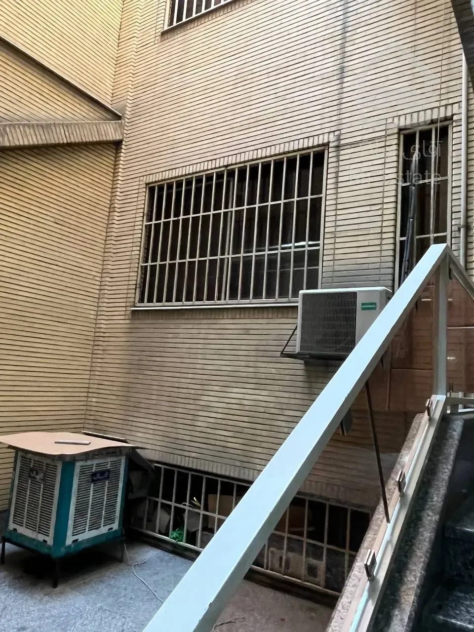 آپارتمان 56 متری   موقعیت اداری