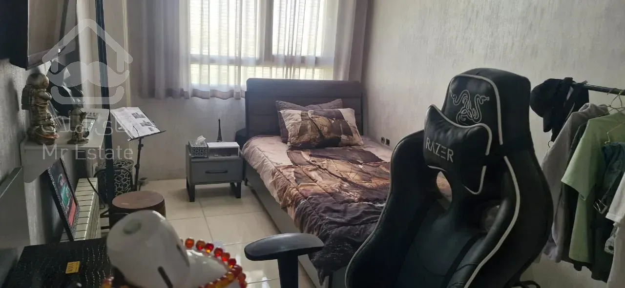 فروش فوری طبقه اخر برج در جوادیه خیابان اصلی