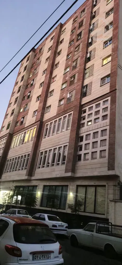 فروش فوری طبقه اخر برج در جوادیه خیابان اصلی