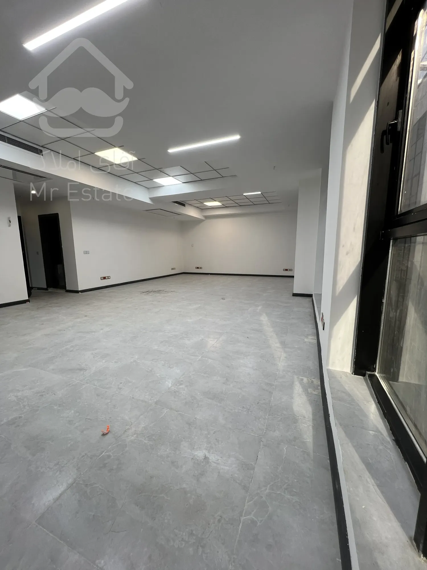 فروش ویژه در  تنها پارک اداری ایران