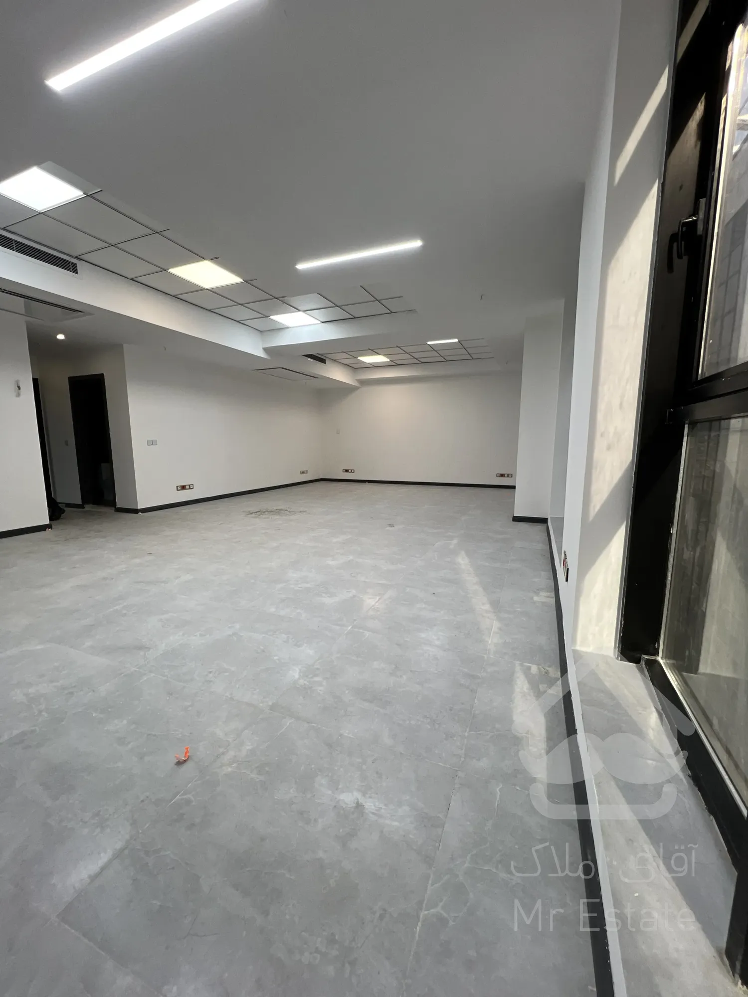 فروش ویژه در  تنها پارک اداری ایران